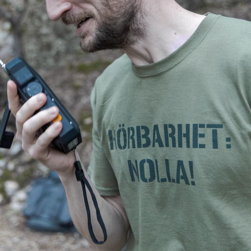 T-shirt Hörbarhet nolla, armégrön