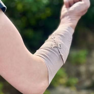 Kompressionsbinda 10x450 cm – elastiskt bandage