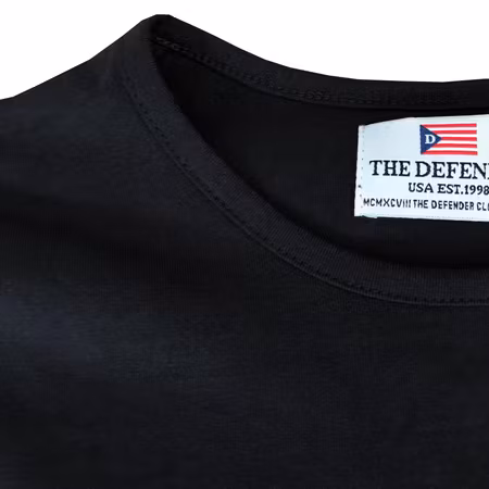 The Defender enfärgad t-shirt med bröstficka Svart S-XXL