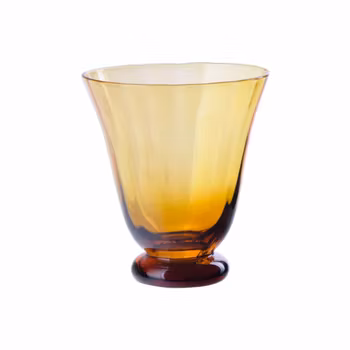 Glas i bärnstensfärg från Olsson Jensen