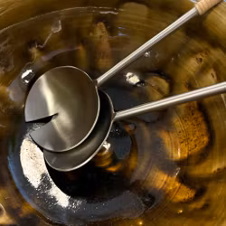 Salladsbestick handgjorda i bambu och rostfritt stål