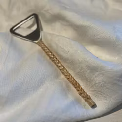 Kapsylöppnare skaft i lindad bambu