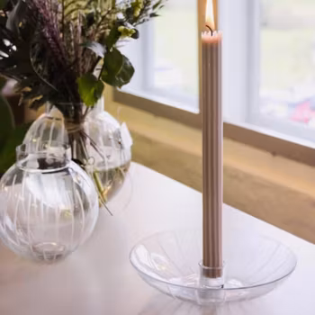 Ljusstake rund i glas med etsad rand Strömshaga