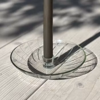 Ljusstake rund i glas med etsad rand Strömshaga
