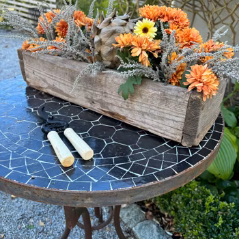 Trälåda plantering förvaring av unika äldre plankor vintage