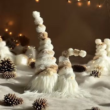 Tomte i mjuk luva Wikholm Form
