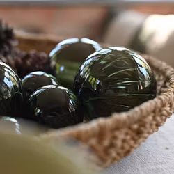 Julgranskulor - Julhänge i vridet glas - flera olika - Miljögården