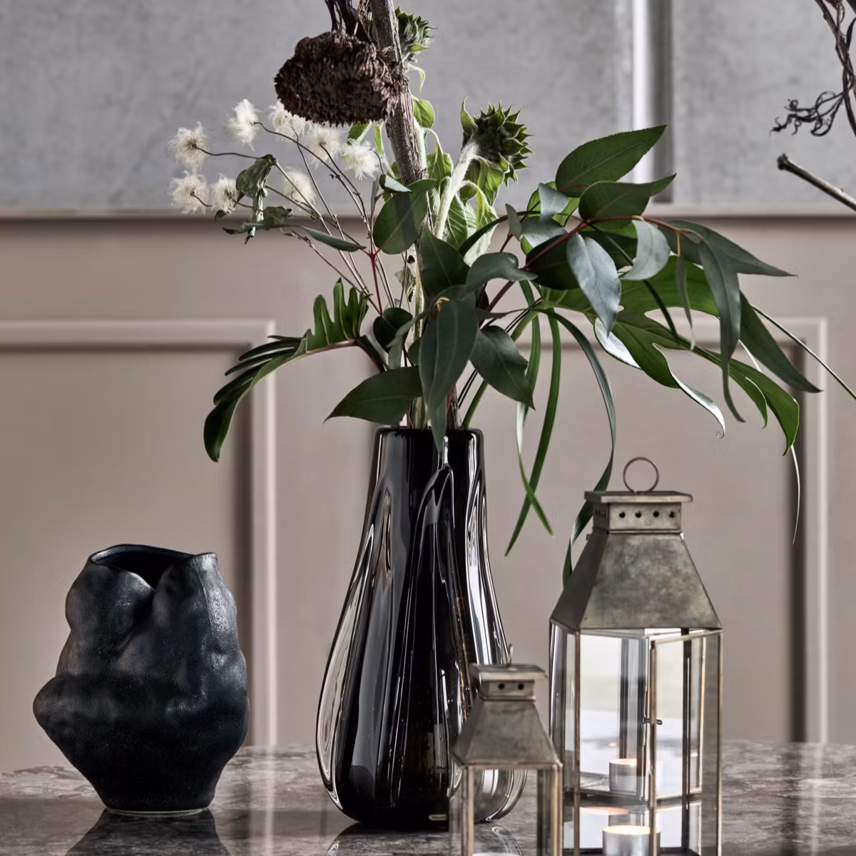 Vas i munblåst glas, brun House Doctor