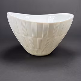 Skål Randi i vitt glas från Gullaskruf, vintage