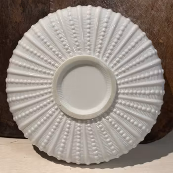 Fat runt i opalglas från Glimma Glasbruk, vintage