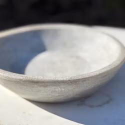 Skål eller fat i vackert formad marmor storlek 18x5cm
