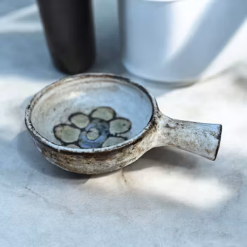 Skål med handtag i glaserad stengods, vintage