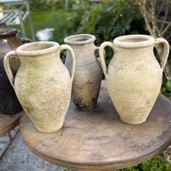 Urna krus alla unika i utseende och storlek - Vintage