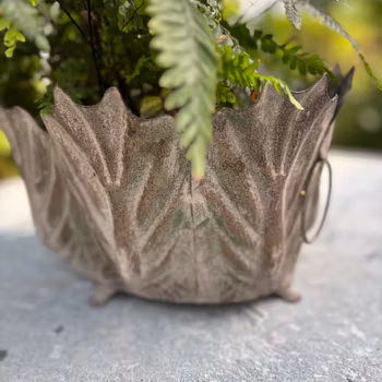 Kruka Blad metall, oval på små tassar och ringar