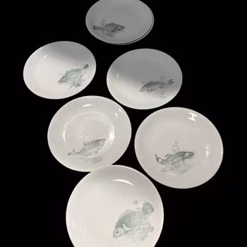 Tallrikar porslin med grönt fiskmotiv, 7st, vintage