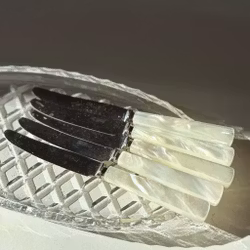 Knivar med skaft av pärlemor, Karlsson & Nilsson Eskilstuna, vintage