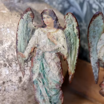 Ängel klassisk stil på gjutjärnsfot i vintage metall, Chic Antique