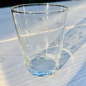 Glas vattenglas i specialkristall från Ekeberga, vintage