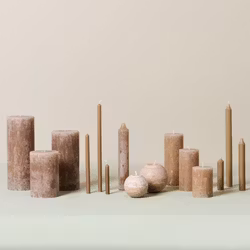 Ljus - blockljus av fin kvalitet i nyans linne - flera storlekar - Ib Laursen