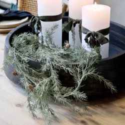 Girlang gran med kottar - naturtrogen konstgjord i polyeten - Chic Antique