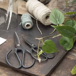 Sax i metall två storlekar - Ib Laursen