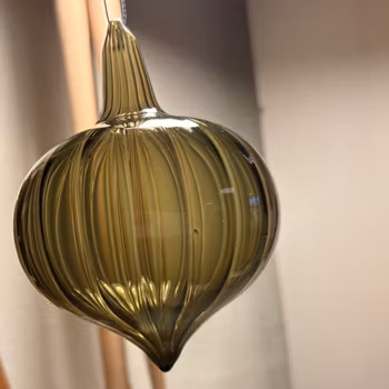 Julhänge julkula i glas 4 färger - Wikholm Form