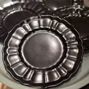 Assietter i svart av Arthur Percy för Gefle 5st - Vintage