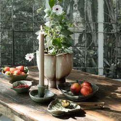 Skål set om två - keramik i form av löv i gröna nyanser - Wikholm form