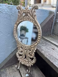 Spegel rund i ram & hängare av gjutjärn - Vintage