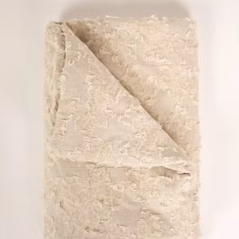 Duk i vackert strukturerad cremefärg - 140x300 cm - OlssonJensen