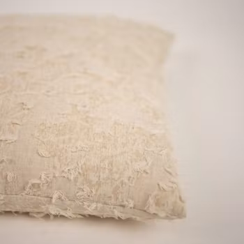 Kuddfodral 50x50 med vacker strukturerad yta - Olsson Jensen