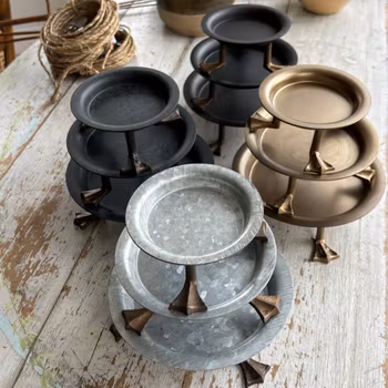 Fat Kalle Anka i zink och tre fötter i guld - Eldgarden