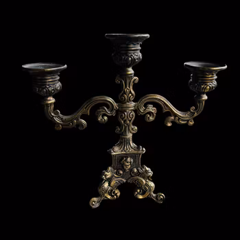 Ljusstake trearmad dekorerad - Vintage