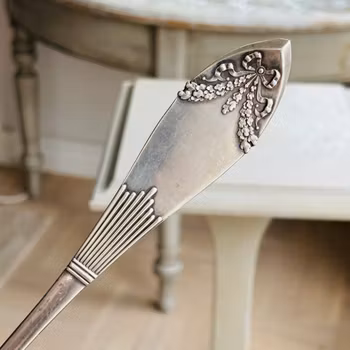 Soppslev i nysilver och skopa i lätt förgyllning -från CG Hallberg - Vintage