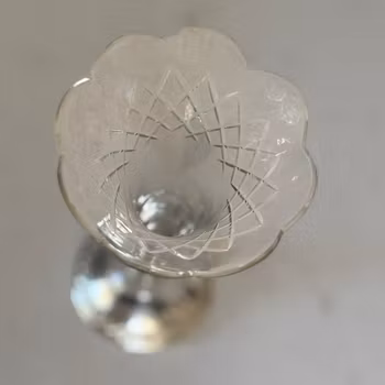 Vas vacker unikt exemplar i glas och nysilver - Vintage
