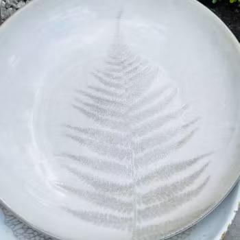 Tallrik Skål ormbunke i glaserad keramik - Frejas Boning