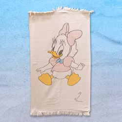Badlakan Kajsa Anka Som Baby - Vintage Beach Towel Med Fransar 1989