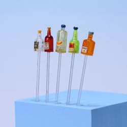 Cocktailpinnar i Plast med Spritflaskor - Mormorcore - 80-tal