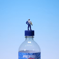 Pepsiman Bottle Cap - Sports - Pepsiman Playing Tennis - Pepsi 1999