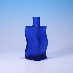 Vas Inte IKEA SKÄMT Deep Blue - Vågig Y2K-vas