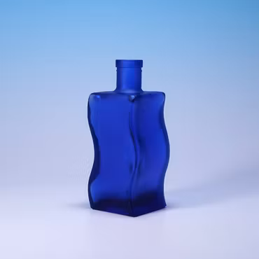 Vas Inte IKEA SKÄMT Deep Blue - Vågig Y2K-vas