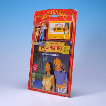 Kassettband Musiksaga Pocahontas Titta, Lyssna, Läs - Med 2 PVC-figurer - Egmont Music 1995 - MOC