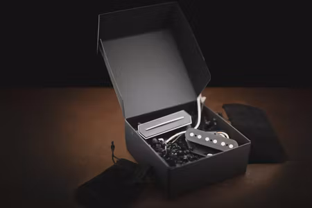Gramel Guitars "The Charlie & Broadcaster set" inkl plektrumskydd och fräsmall till tele