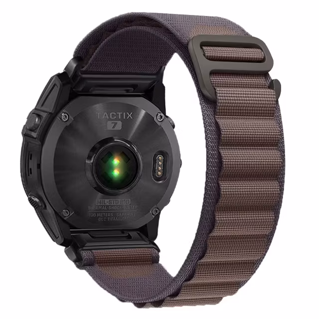 Myke og komfortable nylonreimer i 20, 22 og 26mm med Quickfit!