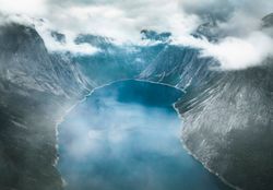 Scandinavian Nature - Trapped by mountains