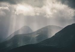 Scandinavian Nature - Rays of Stranda