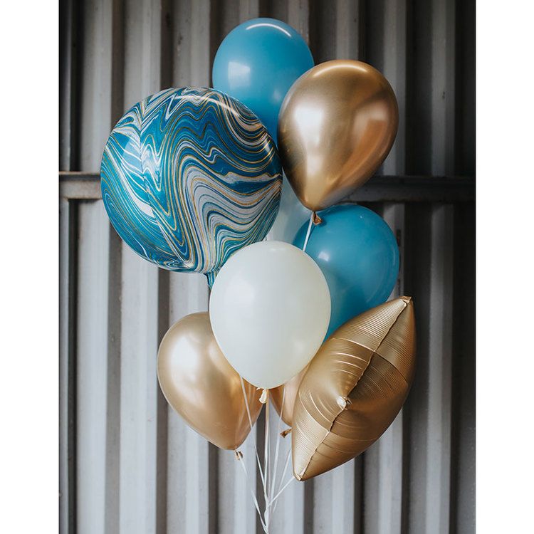 Ballongbukett Marble Blå för alla studenterna!