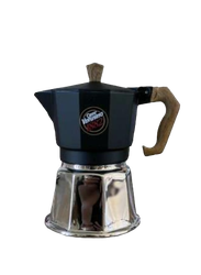 Caffè Vergnano Nero 3 kuppia Induktiolevylle