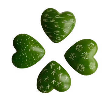 Ett litet hjärta, grönt med mönster, täljsten, Fair Trade