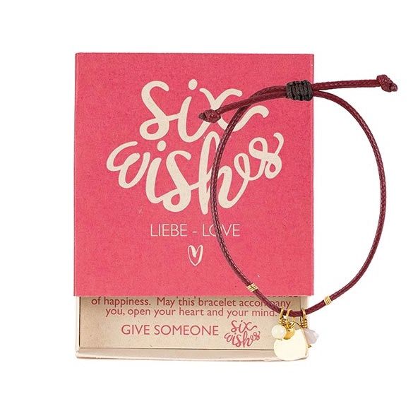 Justerbart läderarmband Love med charms av rosenkvarts, hjärta och pärla som smycke. Kärlekssymbol. Presentförpackning med text på engelska.